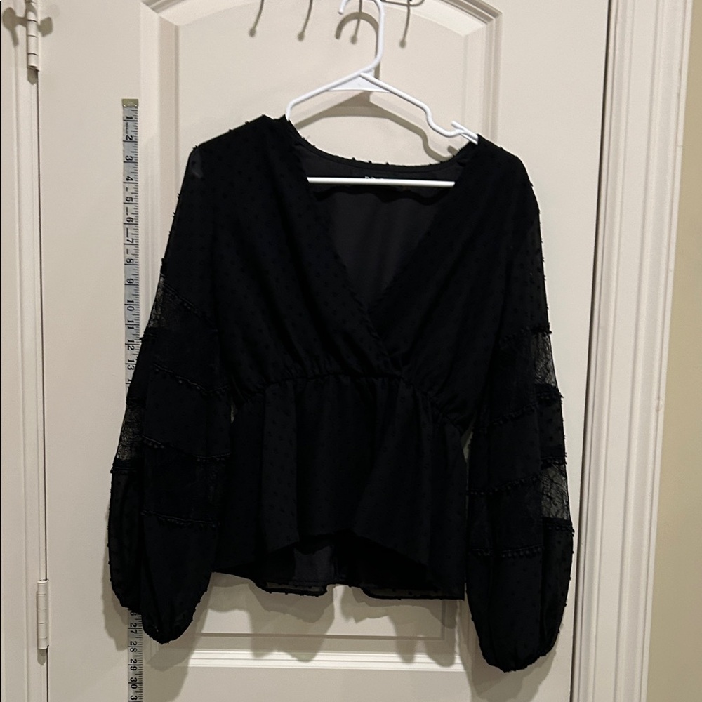 DO+BE Black Textured Blouse